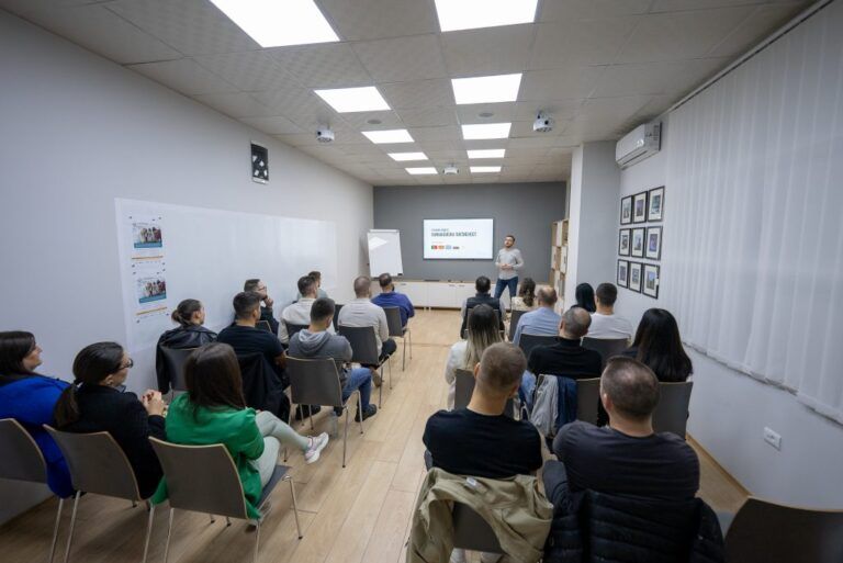 [Aggregator] Downloaded image for imported item #41381