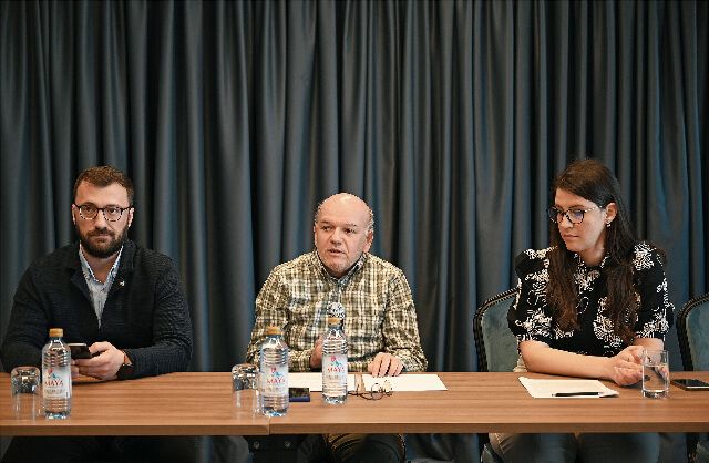 Dig1 fotor naslovna.jpg