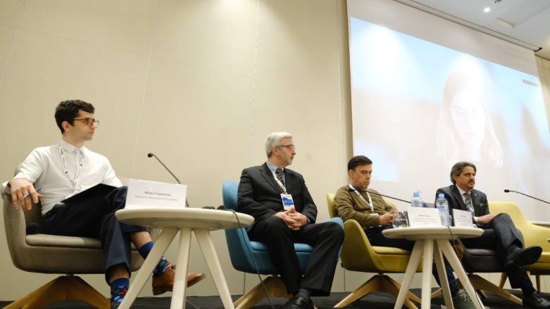 Sajber sesija esociety1 800x450