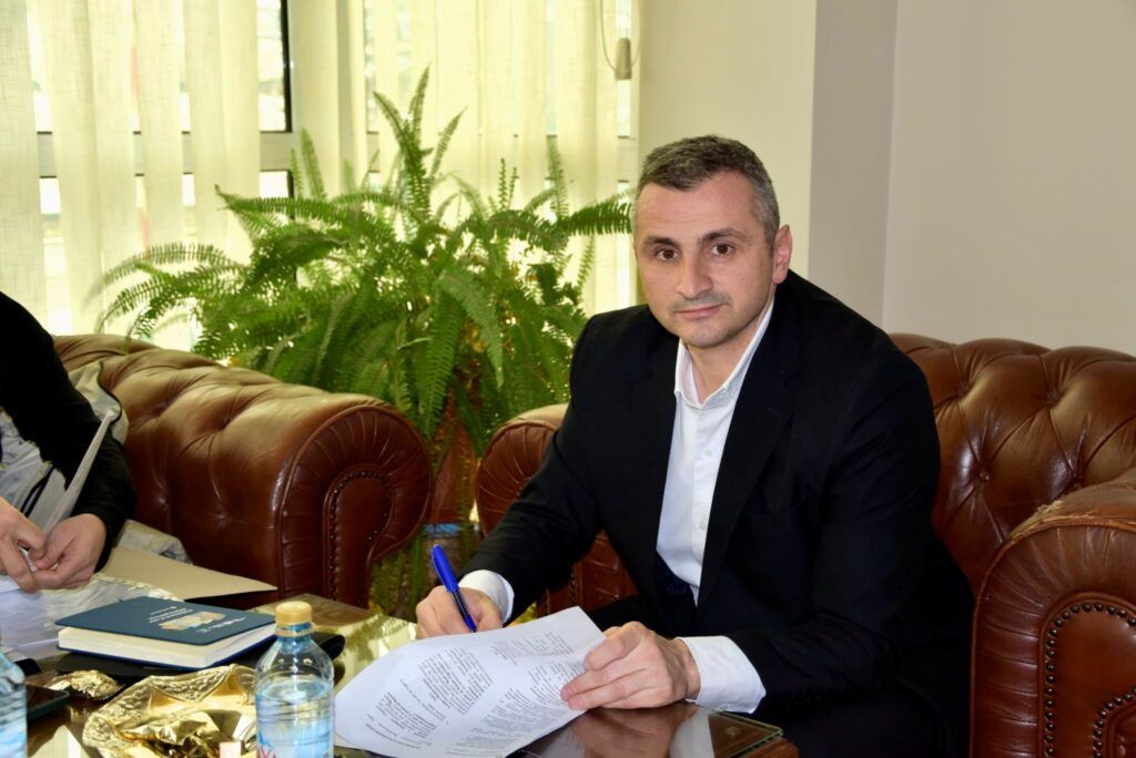 1ea22dea 822d 4615 a058 bc779a75e62d