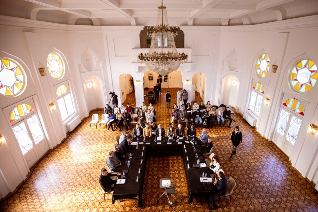 602311472 897416125974603 7574769997056330439 n